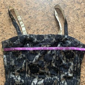 bust/pit to pit measurement photo